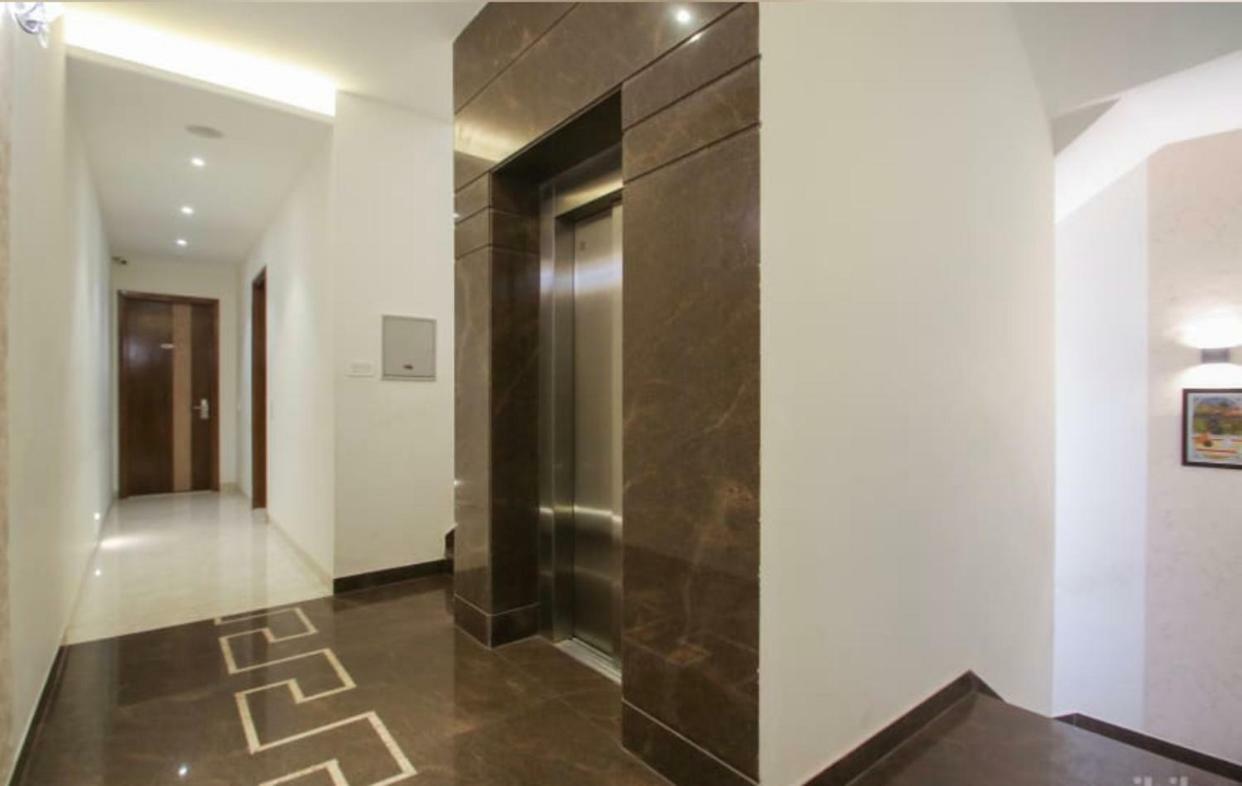 Al-Qasa Hotel Zirakpur Екстериор снимка